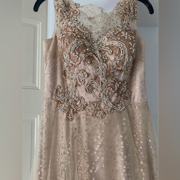 Prom Dress - Picture 2 of 6